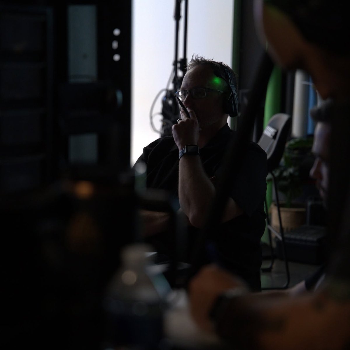 6STRONGMEDIA's tweet photo. Most people only see the finished video. We get to see all the problem-solving, teamwork, and random conversations that happen before it gets there.
#videosmadesimple #funfilmcrew #6STRONGMEDIA https://t.co/Kauz8kXWpw