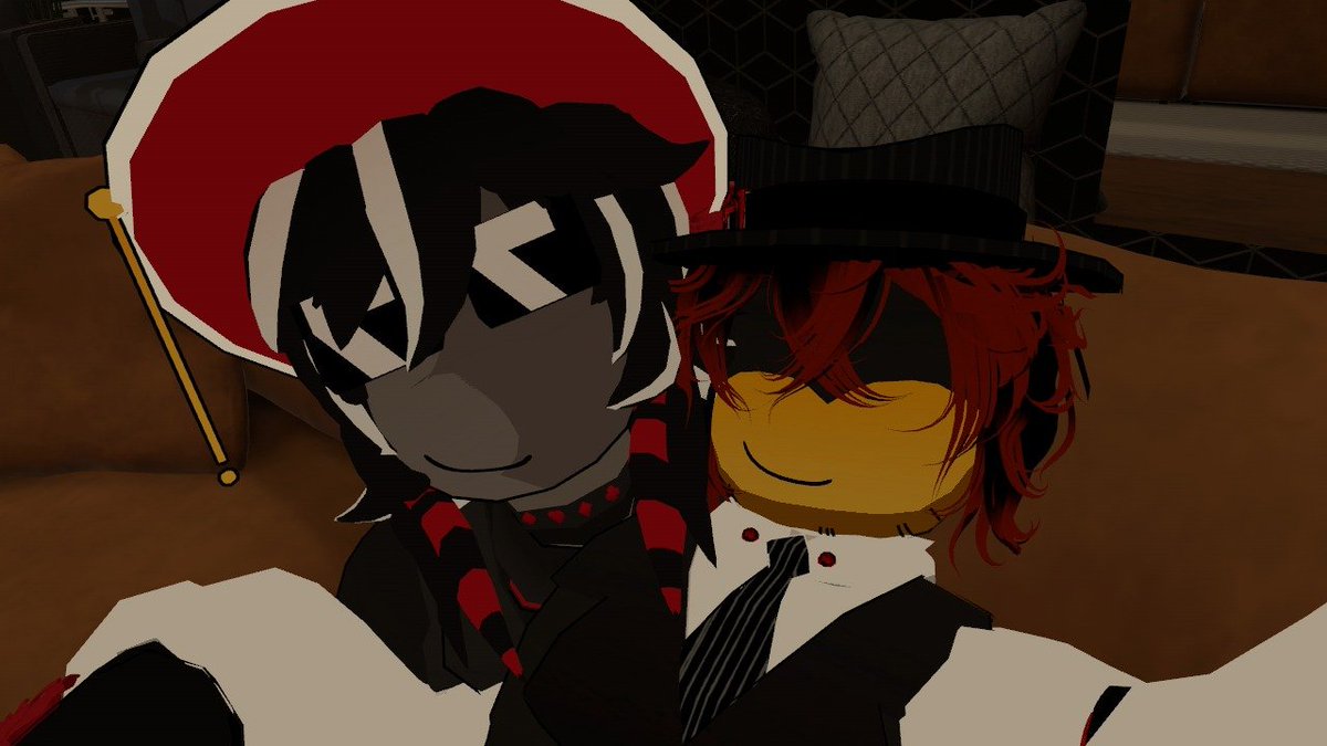 MafiosoDev's tweet photo. Well outside of Twitter I went to Find myself and made a few new friends along the way ❤️❤️ https://t.co/lKth0792uE