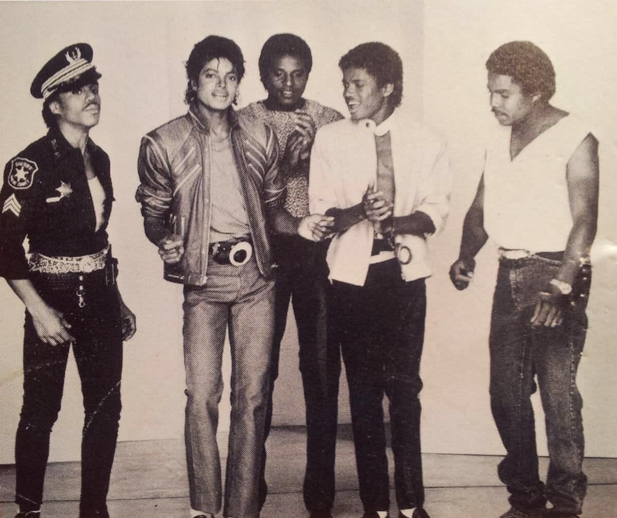 glynderella_'s tweet photo. No more AI slop of Michael Jackson and his brothers! Spread rares not robots!! https://t.co/Db73q4abdE