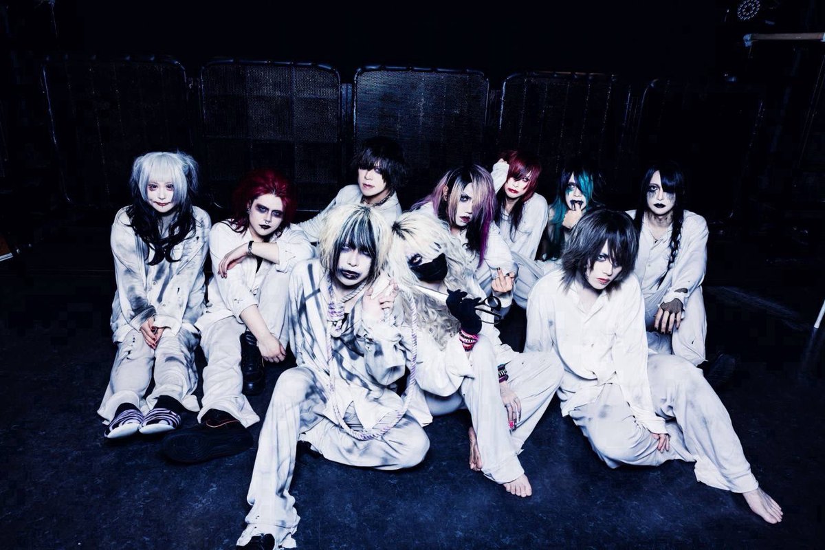 misui_official's tweet photo. DazzlingBAD × ミスイ
2MAN TOUR「シザーロープ」

全4公演遂行しました！

BADｨの皆様
今後とも宜しくお願い致します✂️🪢

vol.2の開催にご期待下さい！ https://t.co/h2KESDO312