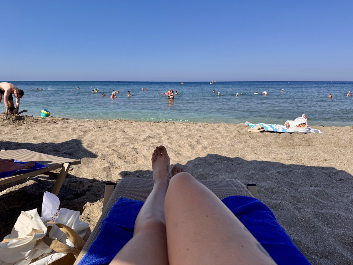 Ines850212's tweet photo. 🏖️ https://t.co/iTtEAHJCu3