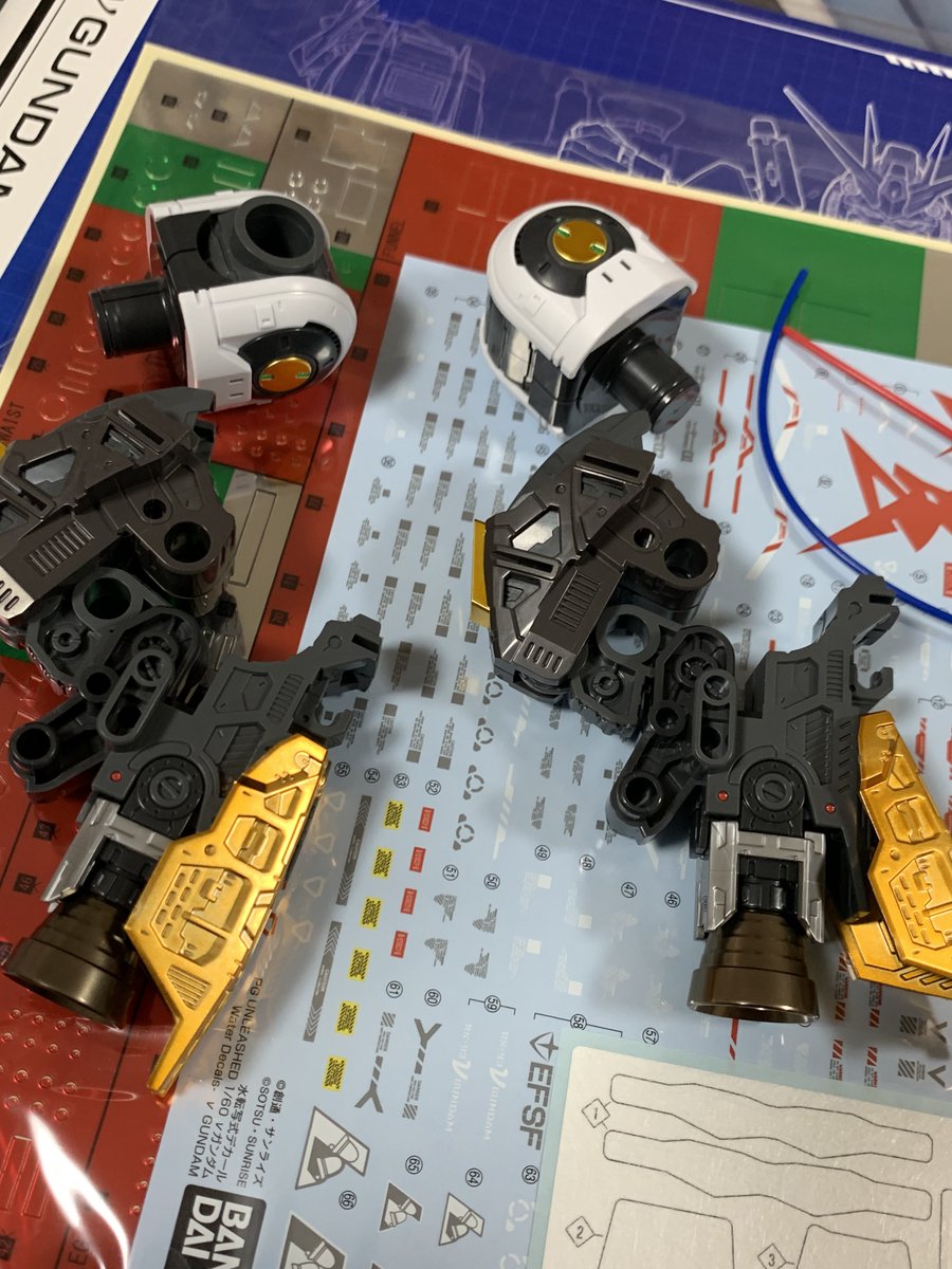 Balmung_80's tweet photo. PGU νガンダム製作していきます!
足で使うランナーを集めるだけで30分以上かかりました('ω' ;)
今日はここまで…!
少しずつ進めていきましょう…
#PGU https://t.co/L8RMtMhhrz