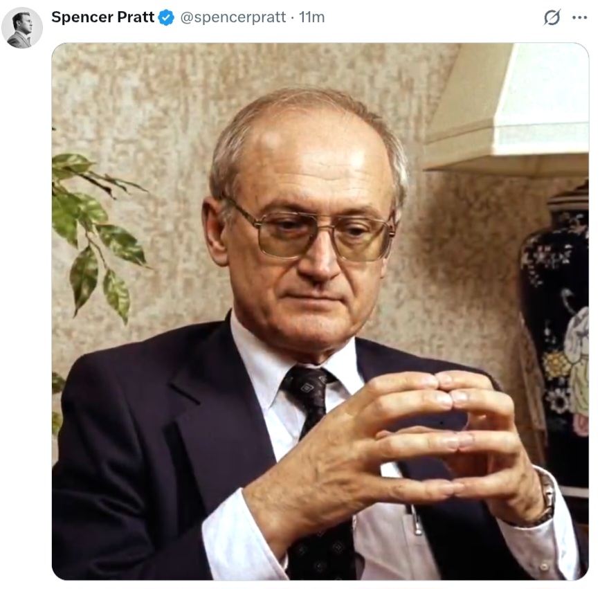justspaceonline's tweet photo. @spencerpratt "Even if I shower him with information, with authentic proof, with documents and pictures.. he will refuse to believe it."
- Bezmenov

https://t.co/G7jfxww6tw
https://t.co/SK2cJvjp1C

⌛️🤷‍♀️
#demoralization #kgb #blackcube #subversion #virus #gangsters #rico
https://t.co/eM5l9diqBV https://t.co/vxgEnVFjfJ