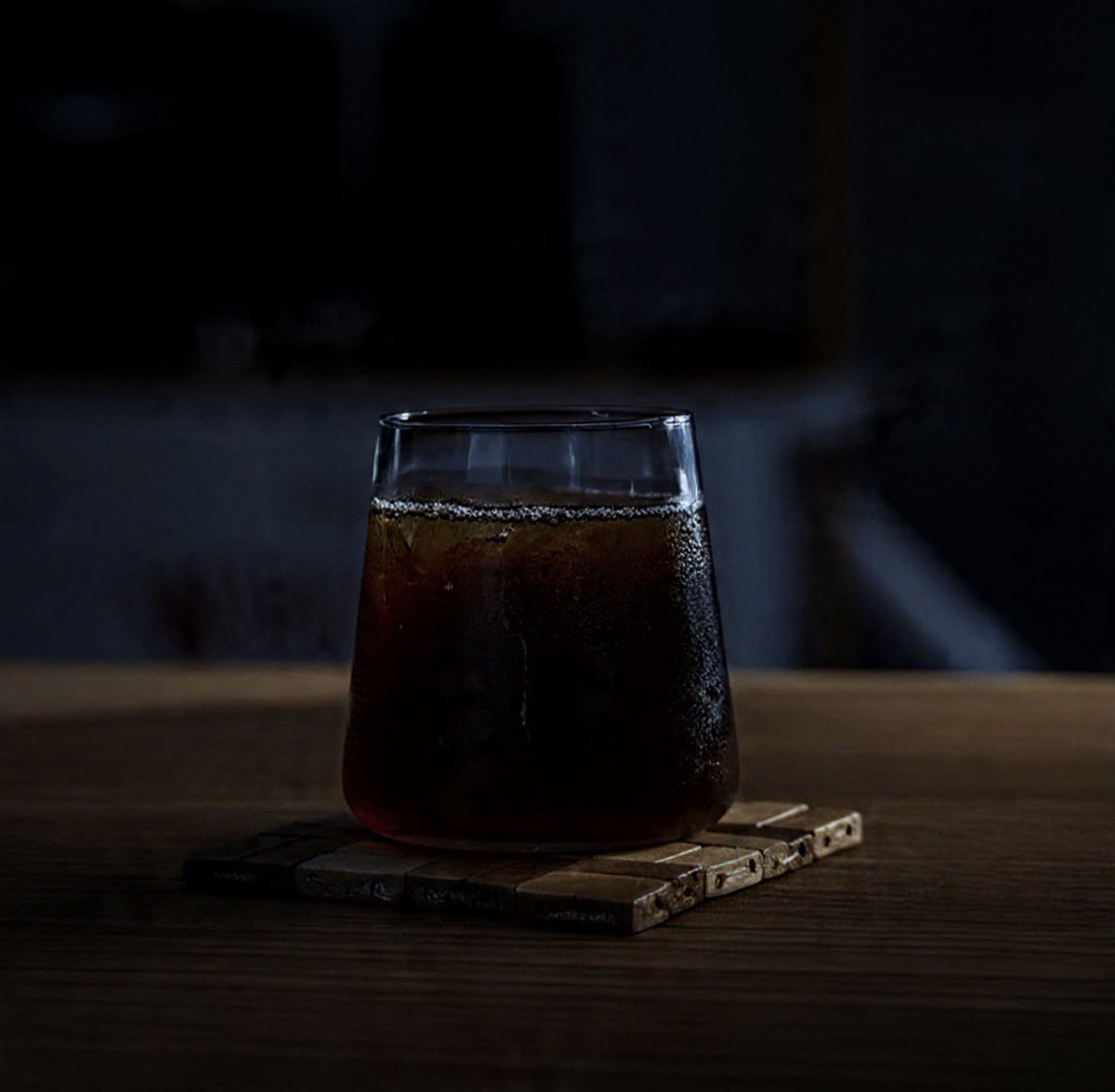gurat_'s tweet photo. iced americano to end the night https://t.co/JnXdtjysZK
