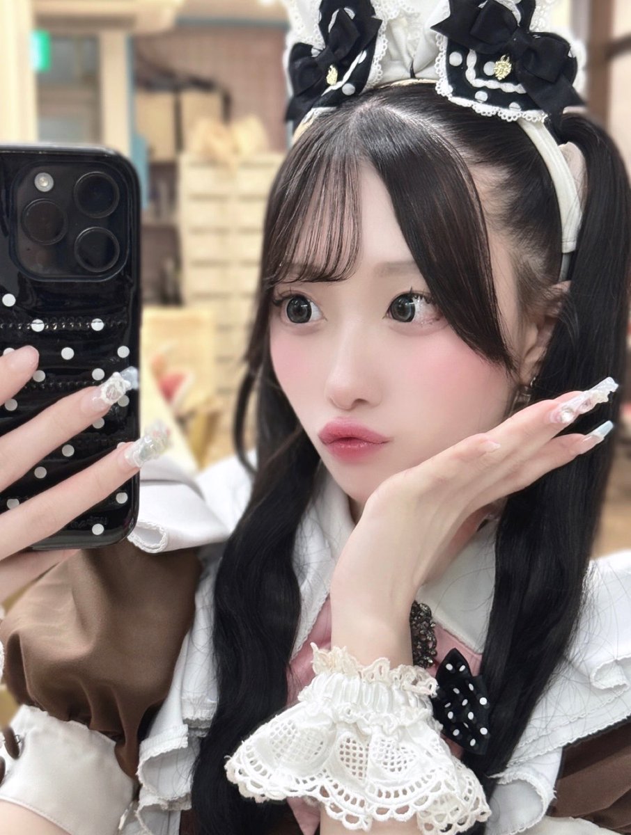 maid_roy's tweet photo. ドット柄すきすぎかも♡♡ https://t.co/1XeLgpFkoV