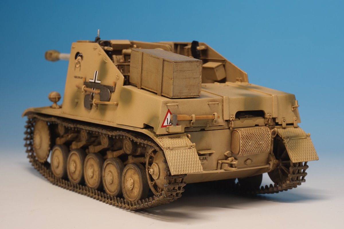 Automatic_fever's tweet photo. 1/35　ドラゴン　マーダー2 中期型　完成！
有名な石炭泥棒のマーキングの個体です。
あれこれ弄っていたら積み消費のためにもう1つ買う羽目になりかなりお大尽仕様に…(反省) https://t.co/jfEuw64KJp