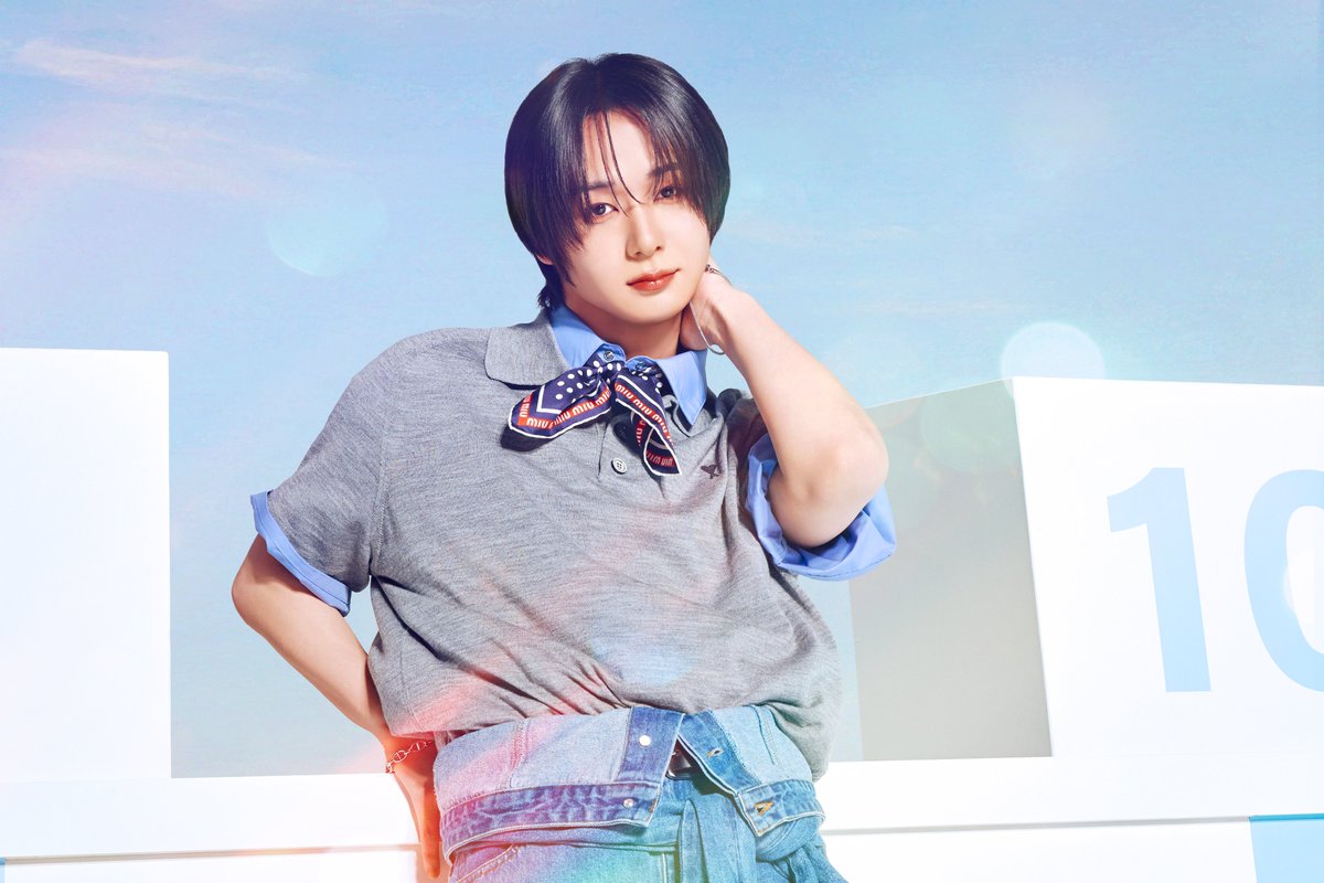 OCTPATHofficial's tweet photo. ［📍］
⁡
✧˖°━━━━━━━━━━━━━━━°˖✧
⁡
              𝐎𝐂𝐓𝐏𝐀𝐓𝐇 𝟏𝟎𝐭𝐡 𝐬𝐢𝐧𝐠𝐥𝐞 
                        『なつめき』
　　　　Spotify メンバーセレクト
　＜なつめき＞プレイリスト公開💿🎶
 
✧˖°━━━━━━━━━━━━━━━°˖✧
⁡
#Spotify にてメンバーがセレクトした、
＜なつめき＞プレイリストが8日間連続公開❣️

🗓️公開スケジュール
7/1(水)〜7/8(水)
毎日00:00に1名ずつ公開🫧

1日目は #太田駿静 が選ぶ 
夏に聴きたい＜なつめき＞プレイリスト🎐✨
🔗https://t.co/u3RUFEVuqy

太田駿静が選曲した夏曲プレイリストを聴いて、
一緒にアツイ夏を乗り越えよう！⛱️💙

#OCTPATH #OCTPATH_なつめき