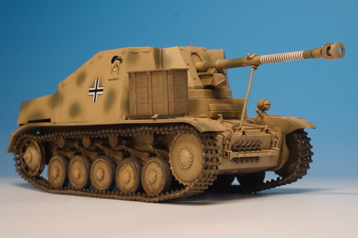 Automatic_fever's tweet photo. 1/35　ドラゴン　マーダー2 中期型　完成！
有名な石炭泥棒のマーキングの個体です。
あれこれ弄っていたら積み消費のためにもう1つ買う羽目になりかなりお大尽仕様に…(反省) https://t.co/jfEuw64KJp