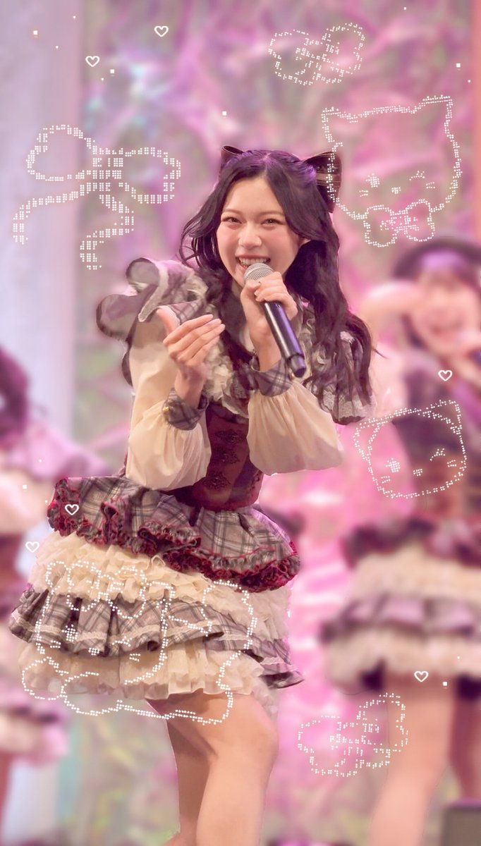 miku_equal39's tweet photo. 結香ちゃん〜！
上半期もたくさん思い出ありがとう！(ALT)
下半期もすでに会える予定たくさんあって楽しみだよ！🎆
この2枚のサンリオ撮可大好きすぎて一生見てる😻
@murayama_yuuka https://t.co/BMUZ3VDaUE