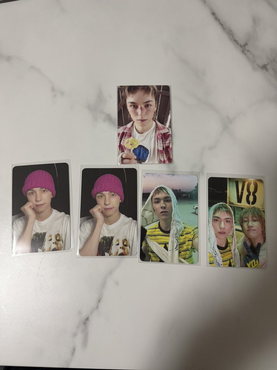 kaeru_pyoko__ho's tweet photo. SEVENTEEN セブンティーン セブチ V8 トレカ ラキドロ タワレコ HMV ユニバ　weverse 特典 店舗

譲　バーノン

求　ミンハオ 画像💖

特典⇔特典
異種検討
郵送での交換希望
まとめての方優先
お気軽にお声かけください https://t.co/VHYYpsvYgS