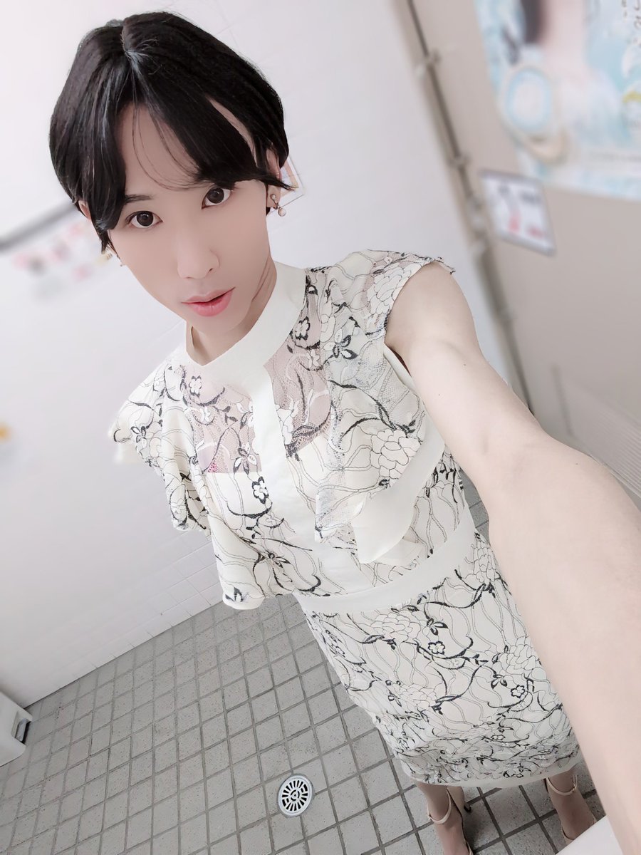 yui_forx's tweet photo. I like this dress

#femboy https://t.co/1HJKsVKR22