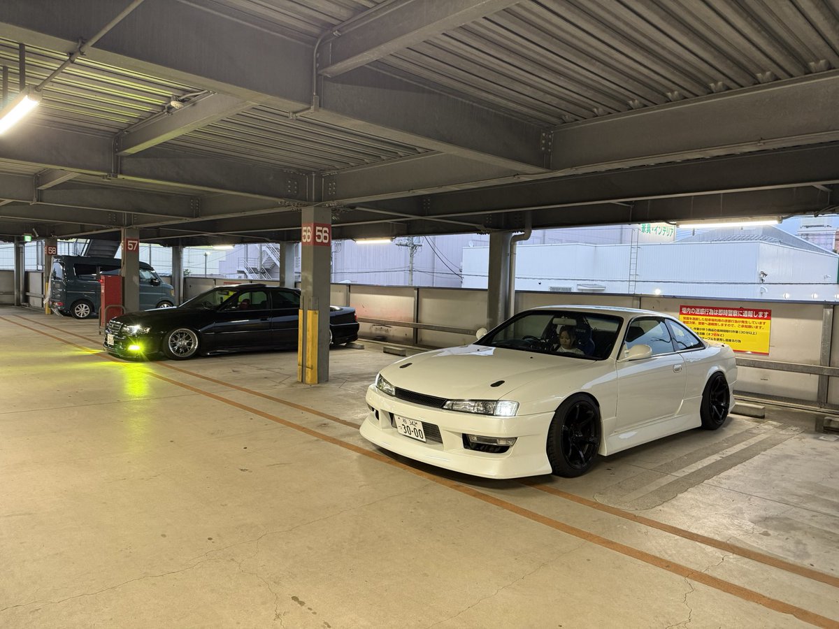takuro_mi's tweet photo. 嫁がチェイサー普段乗りするのはもうしんどいとの事で軽を買うことに…
どうせならラパンSSのマニュアルがいいとか言うんで探しまして…
ついに買いました！！

S14後期！！！
自分でもなんでこうなったのかよく分かりません！！
嫁の車なので僕は作業手伝うくらいですが大事に乗ります🥺 https://t.co/9P6QeCSnPX