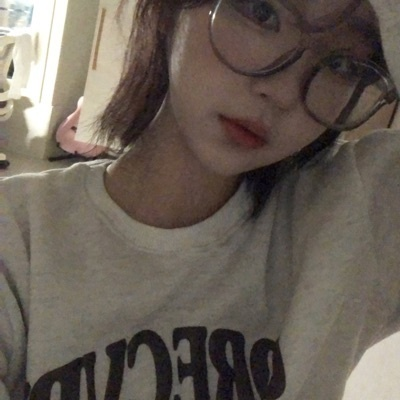 ゆーか tweet media