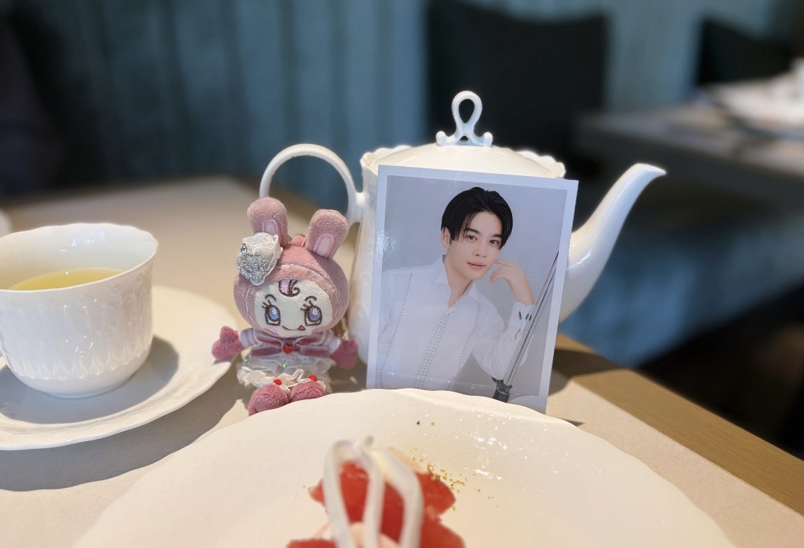 osakanayasan106's tweet photo. ･｡｡･ﾟ･｡｡･ﾟ･｡｡･ﾟ･｡｡･ﾟﾟ･｡｡･ﾟﾟ･｡｡･
　： ：
　♡ ：  #鍋田大成入所6周年
　　 ♡  

世界一かっこいい鍋田くん☝🏻️🌟
いつもありがとう🎀꒰ঌᐢ.ˬ.ᐢ໒꒱
これからもよろしくね👊🏻💞
#君に捧ぐSWEETを永遠に https://t.co/oorubmV8g0
