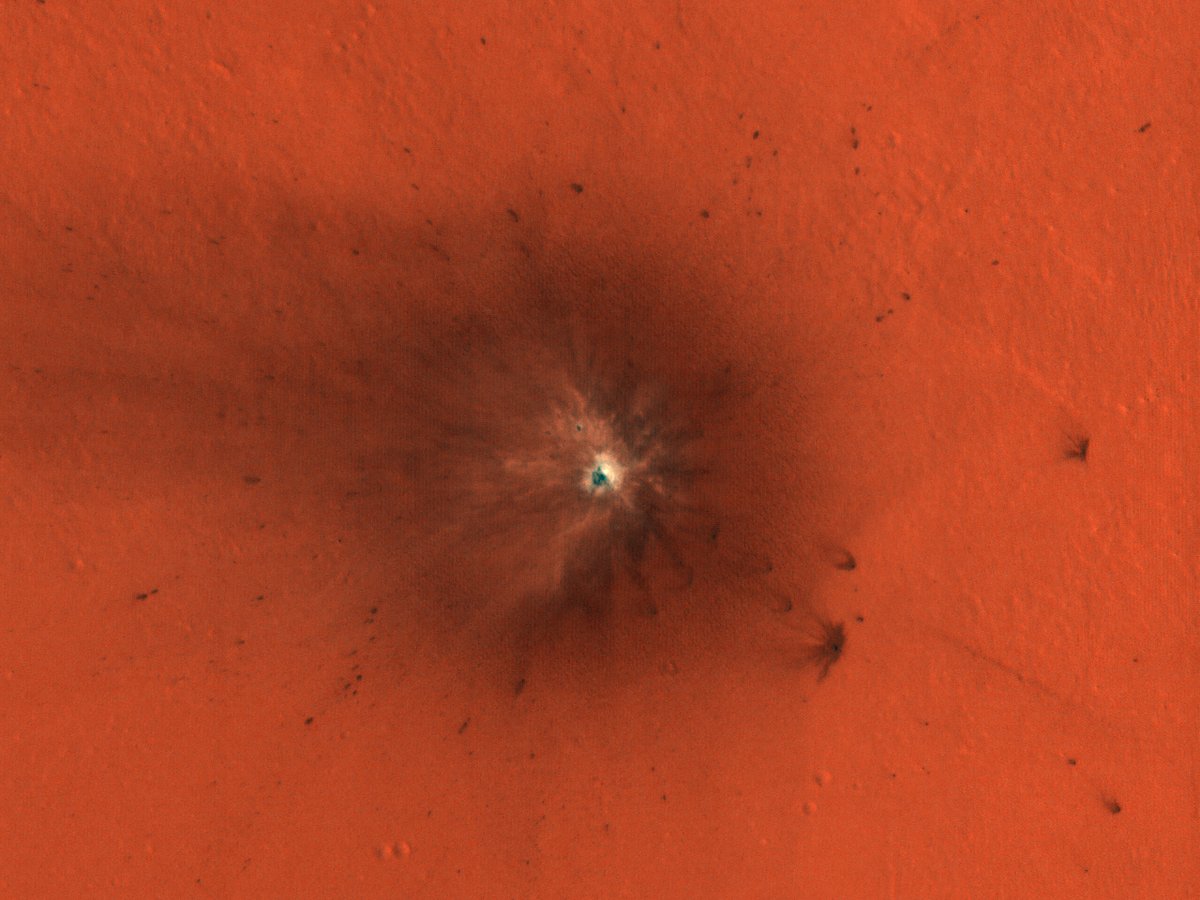 HiRISE's tweet photo. HiPOD: A New Impact Crater Exposes Bright Material

We’ve imaged thousands of new impact sites. We are especially interested in craters that expose shallow ice, which appears as especially bright and relatively blue material.

More: https://t.co/6YIFgFsjDQ
#Mars #NASA #science https://t.co/HDcvopJ3Ny