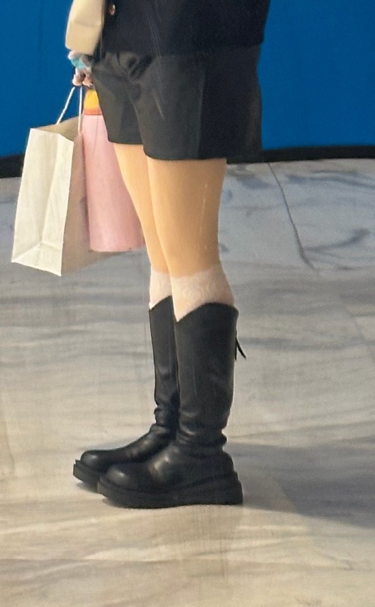 yepkerb's tweet photo. Size 38-39 นะค่าใหม่มาก💖🌟  150 bath รวมส่ง #ส่งต่อรองเท้า #รองเท้าบูท  #ส่งต่อรองเท้าบูท #รองเท้ามือสอง  #ส่งต่อสกินแคร์ #ส่งต่อเสื้อผ้ามือสอง #รองเท้า #รองเท้าบู๊ท #รองเท้ามือสองของแท้ #รองเท้าบูทมือสอง #รองเท้าบู๊ทมือสอง #ส่งต่อรองเท้าบู๊ที่ https://t.co/jNh8oHdbyC