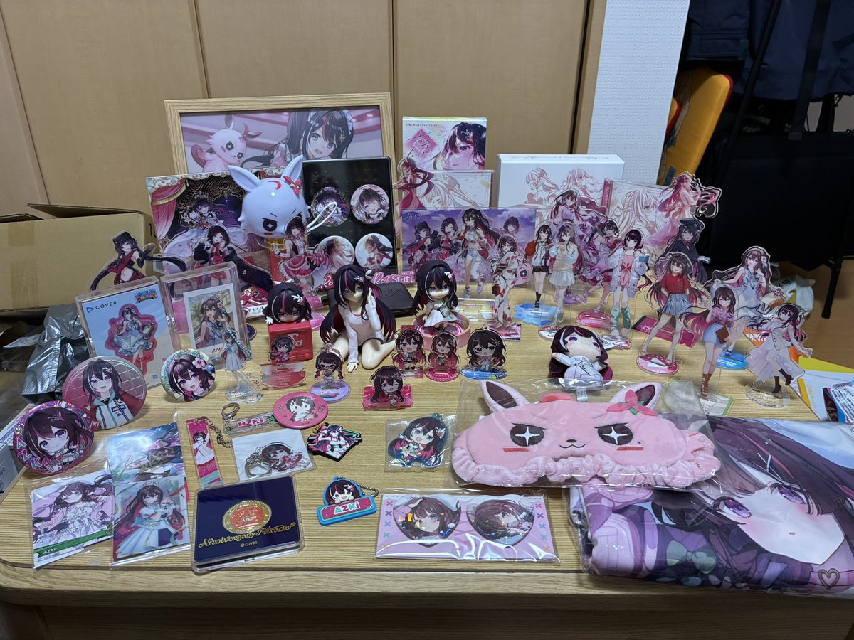 あずきち誕生日おめでとう！ 家にあるあずきちのグッズかき集めて見