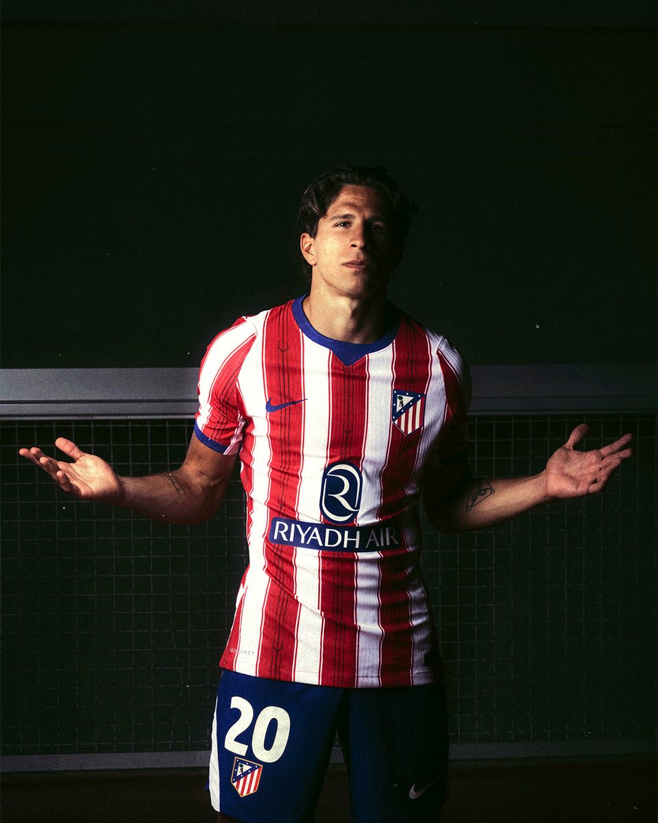 lidiaherranz_'s tweet photo. 🎨📸 Dirección de arte y edición de foto para el lanzamiento de la Home Kit 26/27 del @Atleti https://t.co/x1XYDFTDAF