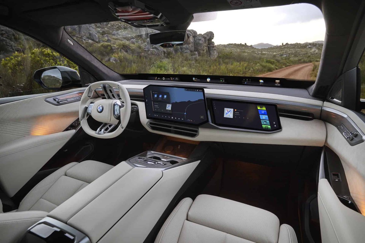 kotecinho's tweet photo. 2027 BMW X5 https://t.co/NCYVG9TPjp