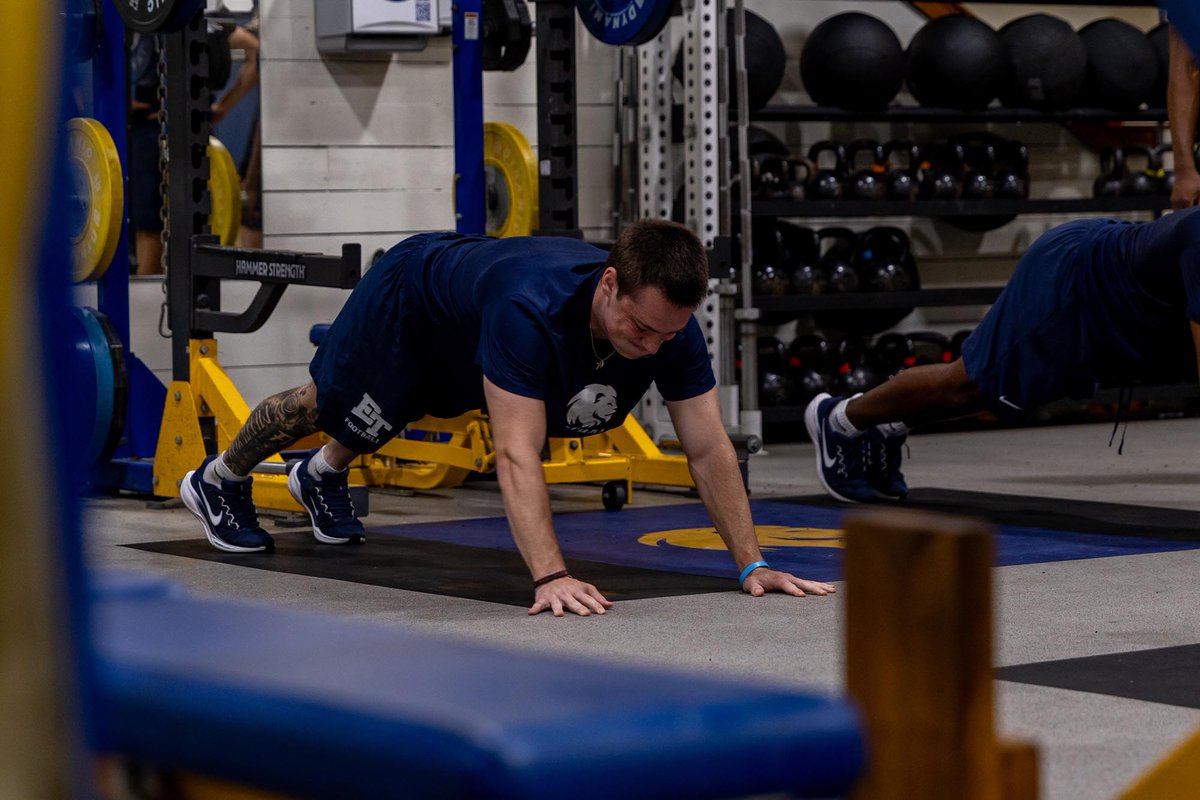 Lions_FB's tweet photo. Stacking reps. Building Lions. #HailET https://t.co/KLGm2uzHST