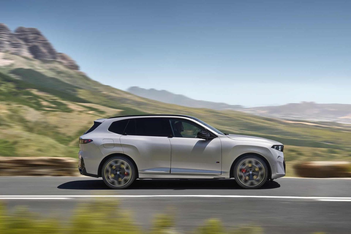 kotecinho's tweet photo. 2027 BMW X5 https://t.co/NCYVG9TPjp