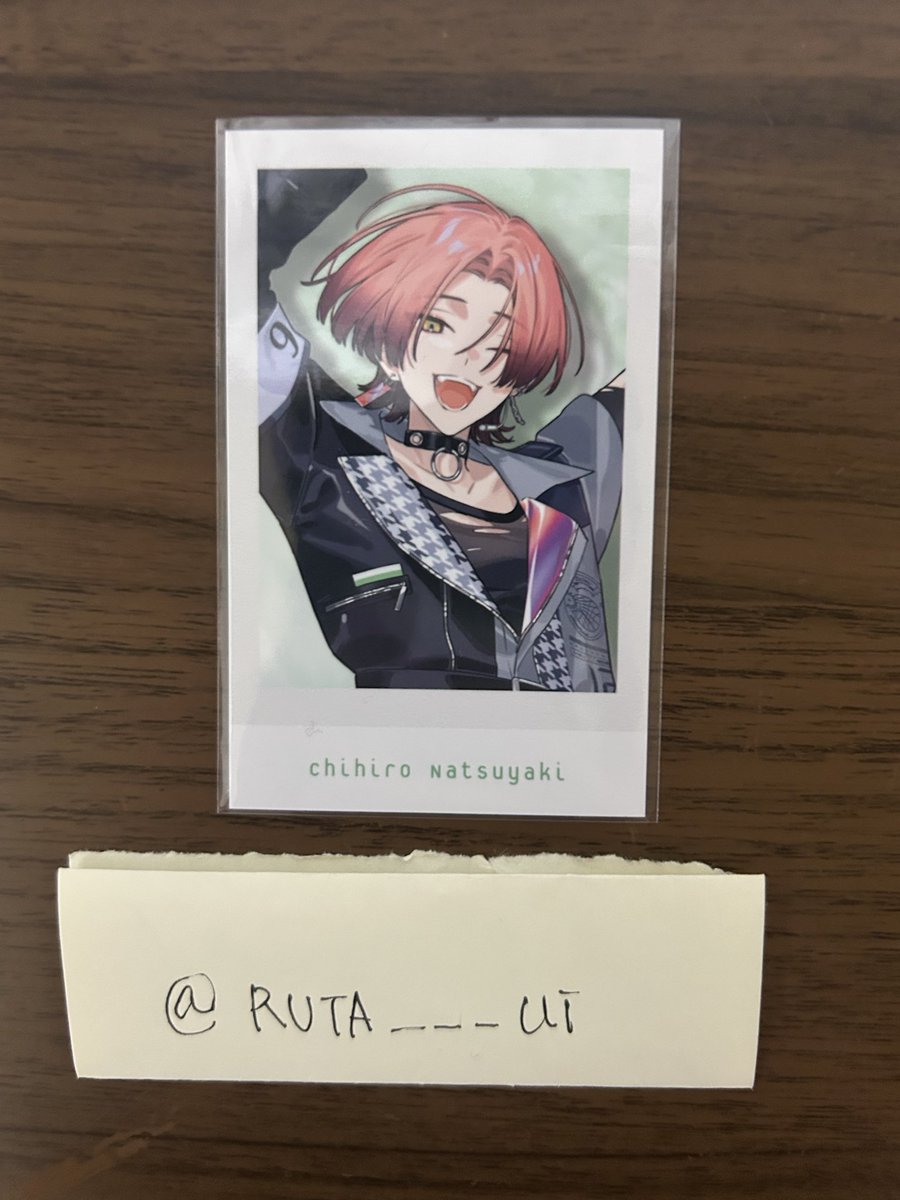 RUTA___ui's tweet photo. @H0toR1 ありがとぉ！
ぱしゃこれは、ほとちゃが良ければトリレボ後と交換したいなと思ってるけど難しければ全然トレリレボ前でも大丈夫です！

おもライはおもライ同士で、
他は異種交換になっちゃうけど、タワレココラボをほとちゃが気になった物があれば交換したいなって思ってます😖！ https://t.co/nThRJJskat