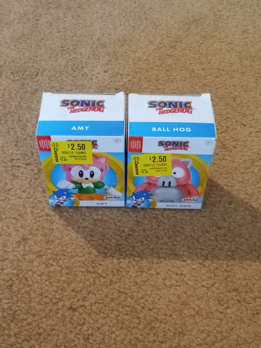 darko_foxfire's tweet photo. Day 26 of Sonic Month! These are Sonic Jakks figures of Amy Rose and Ball Hog! #sonic #sonicthehedgehog #sonictoys  #sonicfigures #day26ofsonicmonth https://t.co/c3nnhowD5U