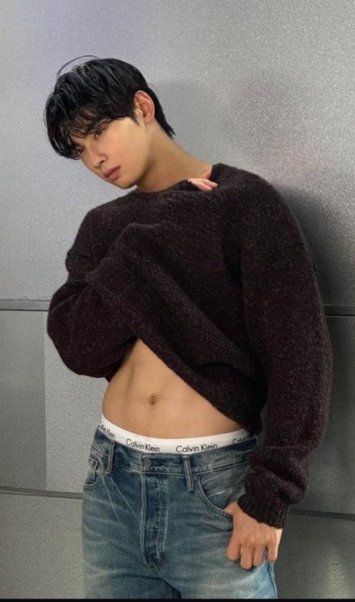 lovenunubear's tweet photo. #CHAEUNWOO 🔥☺️❤️‍🔥👌💯 https://t.co/Q22fWGG588