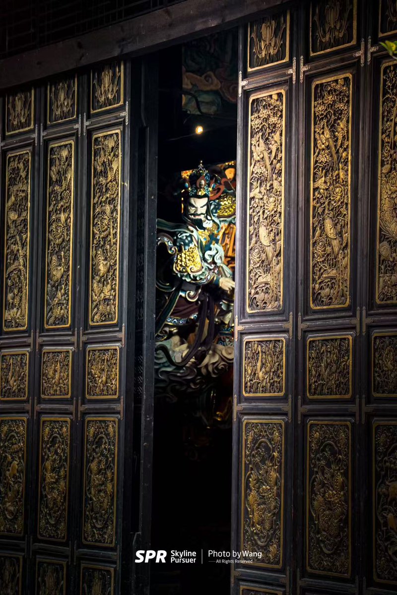 Cherry19991999's tweet photo. 巩湖大石板村灵鹰寺，很有特点的一座明清寺庙，寺内融合了佛道两家特点，同时建筑有结合彝族的文化元素 https://t.co/OfwL2tDcC1