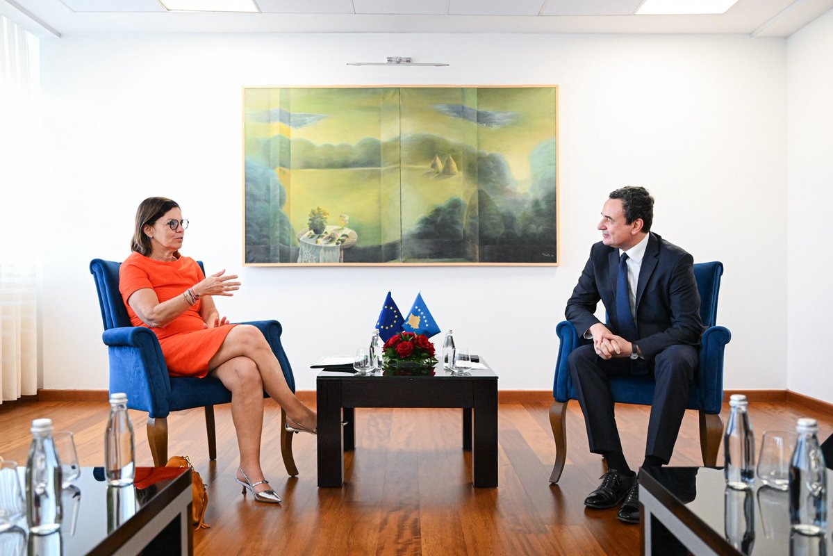 albinkurti's tweet photo. I welcomed today Valentina Superti, @eu_enlargement_'s Director for the Western Balkans, on her first visit to Kosova.

We have made real progress on EU reforms and standards: on rule of law, anti-corruption, political rights and civil liberties, and on free, fair and competitive elections. From a merit-based enlargement perspective, Kosova deserves candidate status and the opening of accession negotiations. 

We see the EU accession process for what it is, a process that strengthens our democratic institutions and the resilience of our society, raises our standards in environment, energy and transport, and deepens our shared values. In this, we have a shared responsibility with the EU.

We also discussed regional cooperation, including implementing Berlin Process agreements, particularly free movement with ID cards, still not ratified by Bosnia and Herzegovina, and the agreement on diploma recognition, which is being blocked by Serbia and is especially affecting the youth mobility of our region.