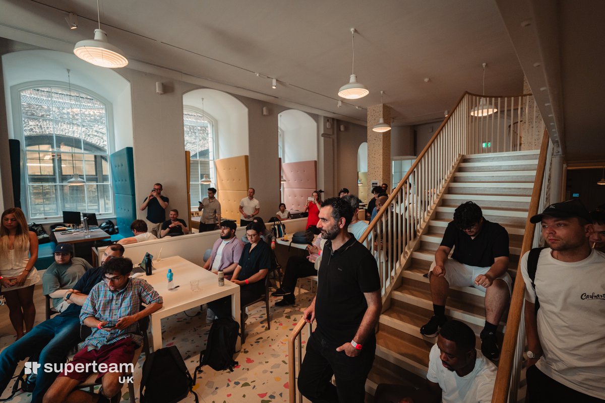 wintermute_t's tweet photo. Last Friday, we co-hosted a breakfast with @fabric_vc and @SuperteamUK

Founders heard about R[3]sidency × Construct directly from us and from alumni: what the program offers, what the 12 weeks look like, and what we're looking to back

Applications are open https://t.co/O9CoVZdS57