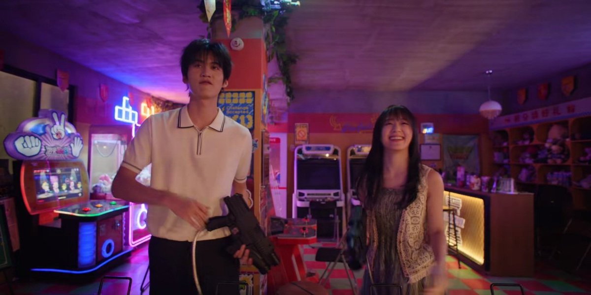 aehaowei's tweet photo. "Everytime you appear, you're like a rainbow. You bring color to my dull life." - Zhou Wan

#neverendingsummer https://t.co/dhCaL0Th90