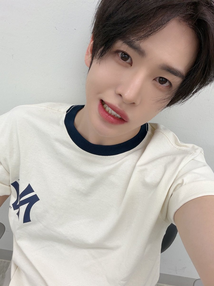 cravitybbl's tweet photo. 260630 #앨런버블 23:08 KST https://t.co/EA2FhA9LT1
