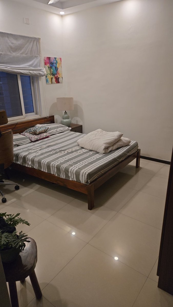 aneeshpanda's tweet photo. Tour of the house and attached photos of the room.

2/n https://t.co/IVJNaH1Upl
