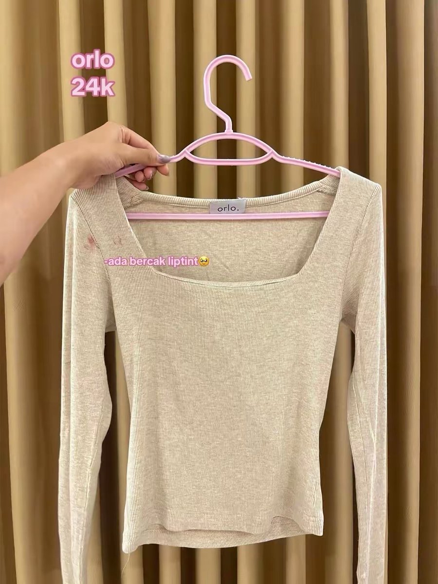kaluna_png's tweet photo. PRELOVED🌷💗
-pemakaian pribadi
-dm me for more details
-brand n no brand ya
-bisa cod unila / oyen
-under 60 ribuan aaaa
-KEPENUHAN LEMARINYA🥹🥲
📍bandar lampung
masi banyak guys
#preloved #prelovedbaju #outfit #prelovedmurah #trifting https://t.co/r6D7jHPsdu