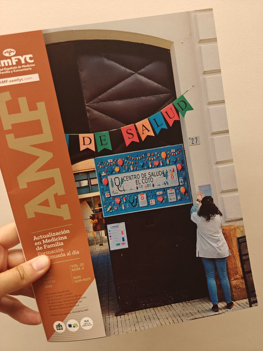 CS_ElCoto's tweet photo. Felices de llegar a los buzones de la #AtenciónPrimaria de todo el país🎂🏥. Seguimos celebrando los 40 años del Centro de Salud El Coto. #Amf #atencionprimaria https://t.co/6orPNErqR5