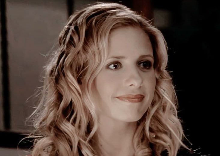 bookshelfbattle's tweet photo. For all the talk of misogyny ruining female led comic book movies, I can tell you Buffy was popular with every young person male and female in the late 90s and early 2000s.

It helps to have a good story. https://t.co/Sna9Pdw2CY