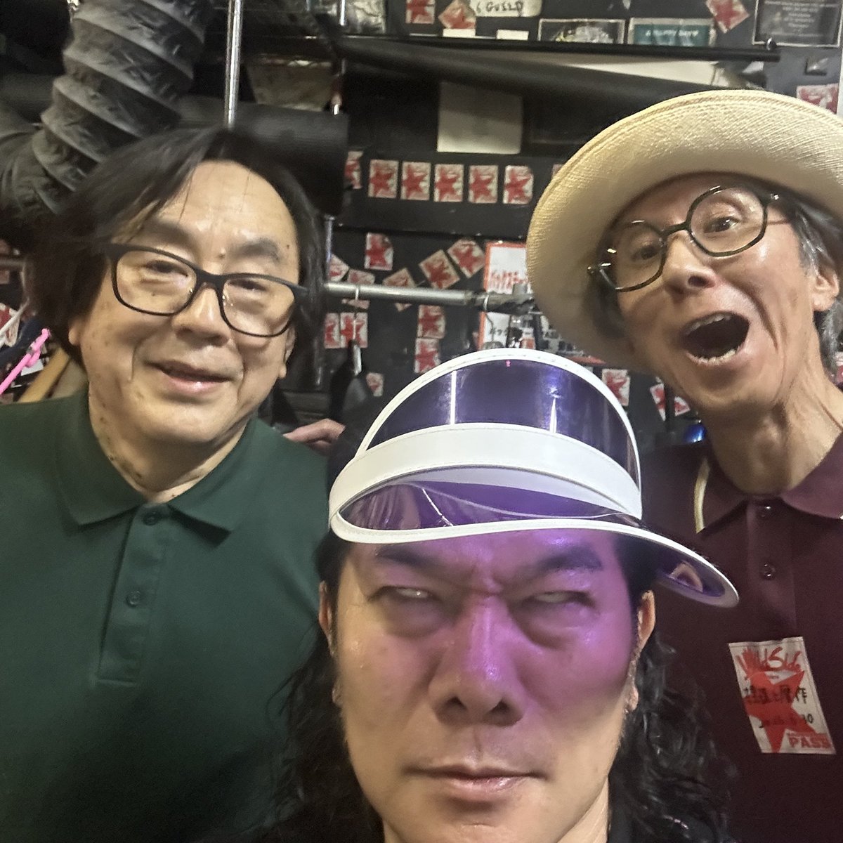okiteporsche's tweet photo. AUTO-MOD『In The Wake Of KING AUTO-MOD』発売記念ライブ@新宿WILDSIDE TOKYO。上野耕路さんの捏造と贋作とイントナルモーリがゲスト、俺は来ないとダメなやつ！メンバー病み上がりにつき短時間出演上野さんのMS-20電子海馬クロール衝撃、オートモッド最新型ヤバい狂った音楽！狂える血は残酷2026 https://t.co/0IKsujV5eB