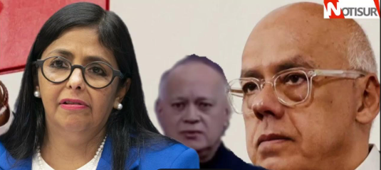luzvinsanchez's tweet photo. CadaDiaquepasa.....sus...crimenes...aumentannnnn...susmanosestanllenasdesangreinocente!!!! https://t.co/BWMZNS92cS