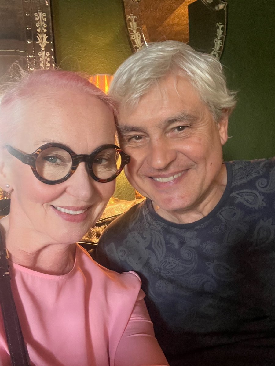 misskimrub's tweet photo. Lovely lunch with Gertrude and @spanishmajesty on my roof terrace. Then the dentist to have my crown glued back in. Now I’m heading into the West End to go and see Ricky Gervais. https://t.co/Oh55B2TJKh