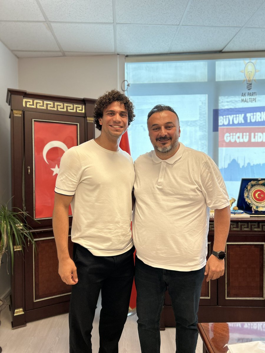 Behadir's tweet photo. İlçemizde AK Parti Genel Merkez MKYK Üyemiz Umut Arman Sonay’ı ilçemizde ağırlamaktan büyük memnuniyet duyduk. Nazik ziyaretleri ve kıymetli sohbetleri için teşekkür ediyor, çalışmalarında başarılar diliyorum. https://t.co/CKp8hRx05u