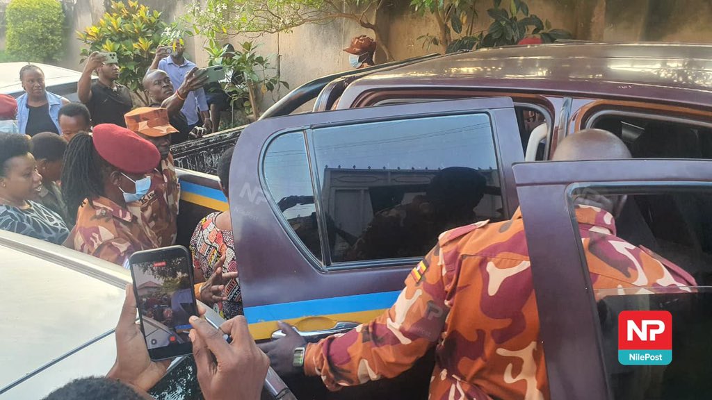 Fireliglntfi's tweet photo. PHOTOS: Veteran politician Dr Mira Matembe has been remanded to Luzira Prison until July 1, 2026, after appearing before Luzira Magistrate’s Court as she faces the charge of promoting sectarianism.

Details in #NBSAmasengejje and #NBSLiveAt9 

#NBSUpdates https://t.co/eezllAcj7J