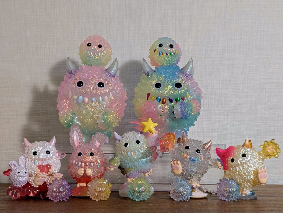 west19832's tweet photo. @INSTINCTOY 開催おめでとうございます🎉
パステルカラーやクリア系の作品が大好きで、少しずつ集めてきたお気に入りのコレクションです✨🌈
今回ずっと憧れだったHapicoにご縁をいただき、今からお迎えが楽しみでなりません😆
貴重な機会に感謝しつつ、今回もチャレンジさせていただきます！ https://t.co/DynFdfNm5a