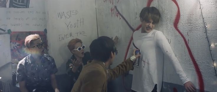 LoveHateHimMin's tweet photo. HYYH Jin 🥀 https://t.co/2uUNucgX1T