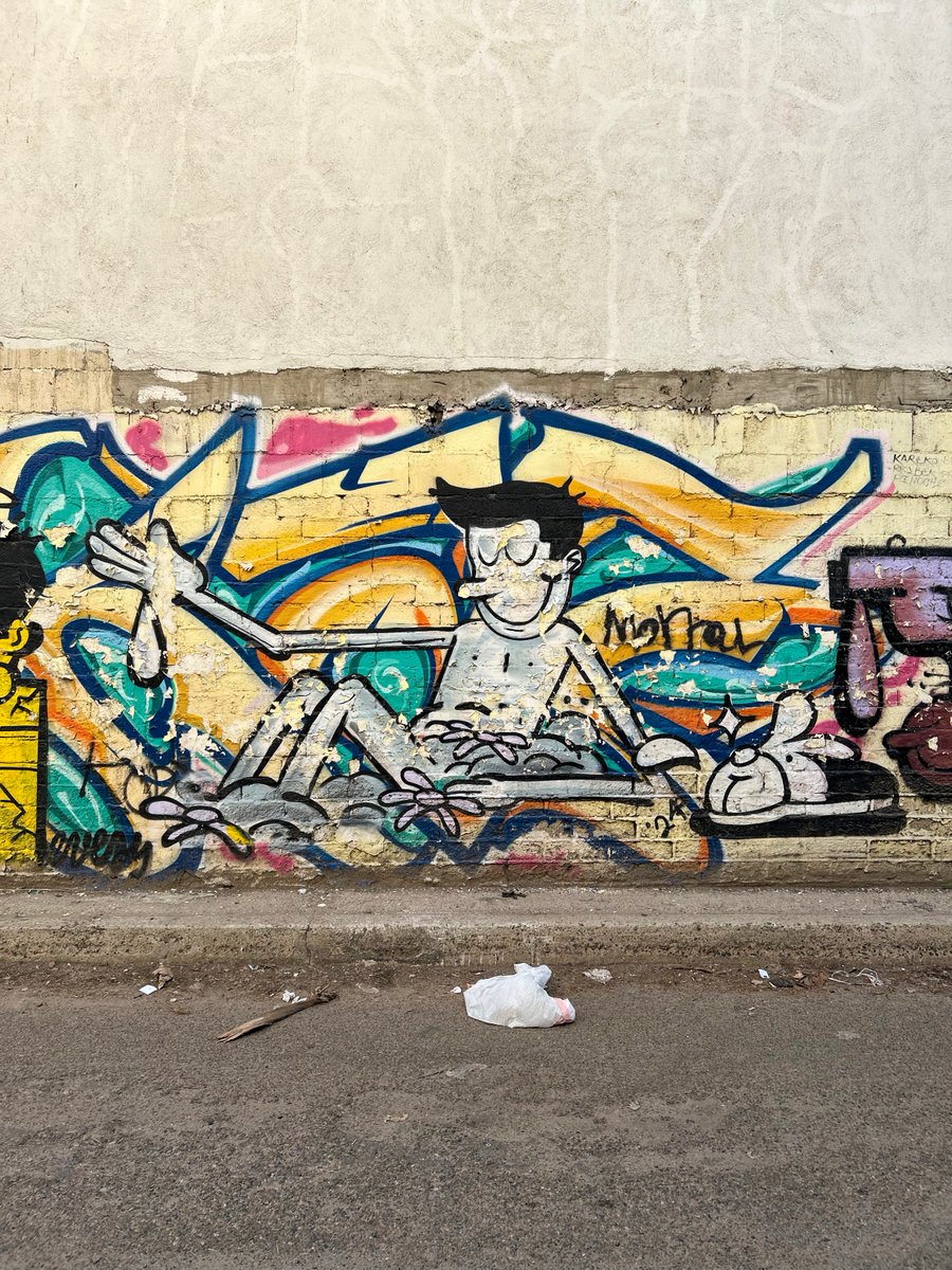 thedividingline's tweet photo. #StreetArt.
#Tijuana #UrbanPhotography #StreetPhotography #Downtown #Alley #Mural #Graffiti. https://t.co/gQsSQHMET3