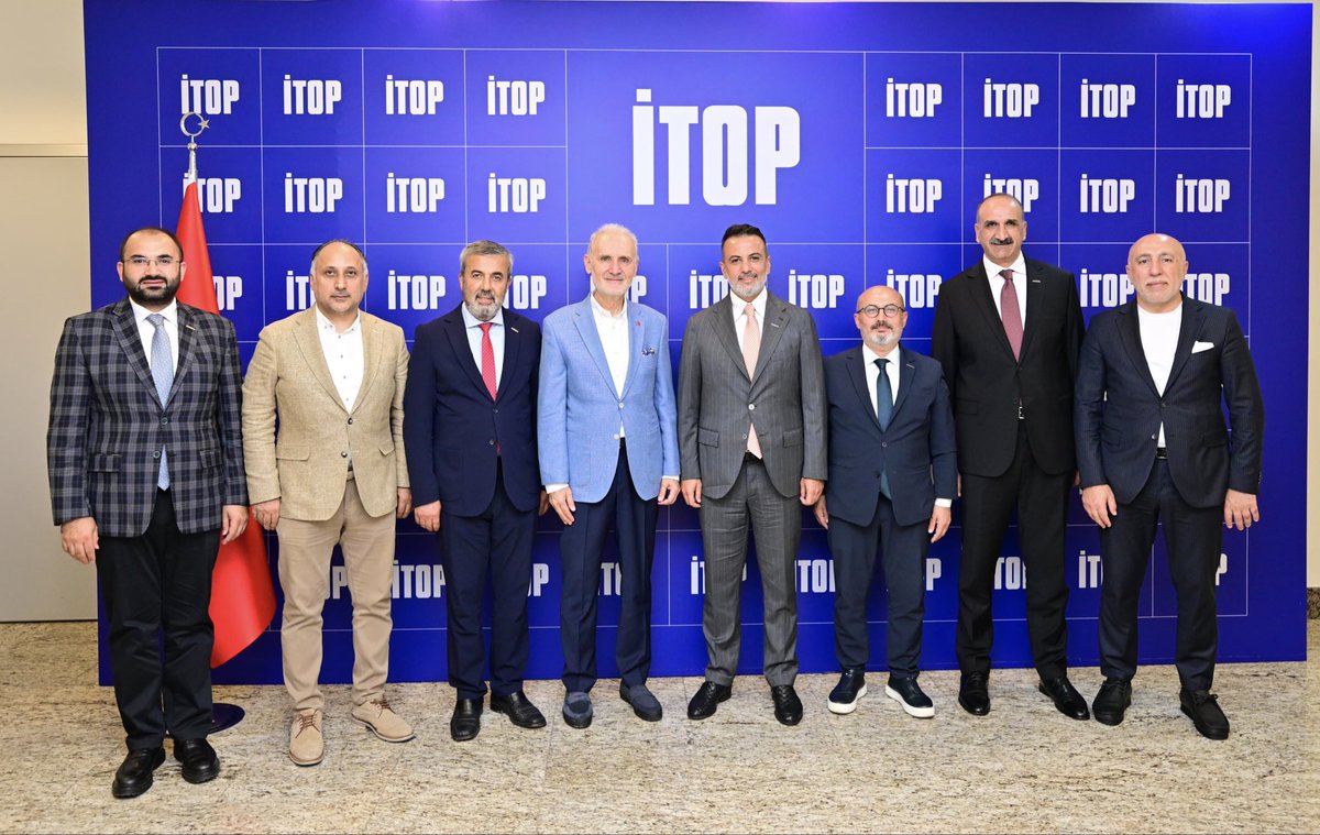 orhanaydin's tweet photo. Yaklaşan Ticaret Odası seçimleri vesilesiyle,İstanbul Ticaret Odası Platformu (İTOP)’u ziyaret ederek, İstanbul Ticaret Odası Başkanımız ve yeni dönemde yeniden başkan adayı olan Sayın Şekib Avdagiç ile bir araya geldik.
İstanbul iş dünyasının gelişimi, üretimin güçlenmesi ve ticaret hayatımızın daha da ileri taşınmasına yönelik verimli bir görüşme gerçekleştirdik.
Nazik ev sahipliği ve samimi sohbeti dolayısıyla Sayın Şekib Avdagiç başkanımıza teşekkür ediyor, yaklaşan İstanbul Ticaret Odası seçimlerinin camialarımız adına hayırlara vesile olmasını temenni ediyor; kendisine ve ekibine başarılar diliyorum.
Birlik ve istişare kültürünün güçlenerek devam etmesi, iş dünyamızın ortak hedeflerine ulaşmasında en önemli unsurlardan biri olmaya devam edecektir.