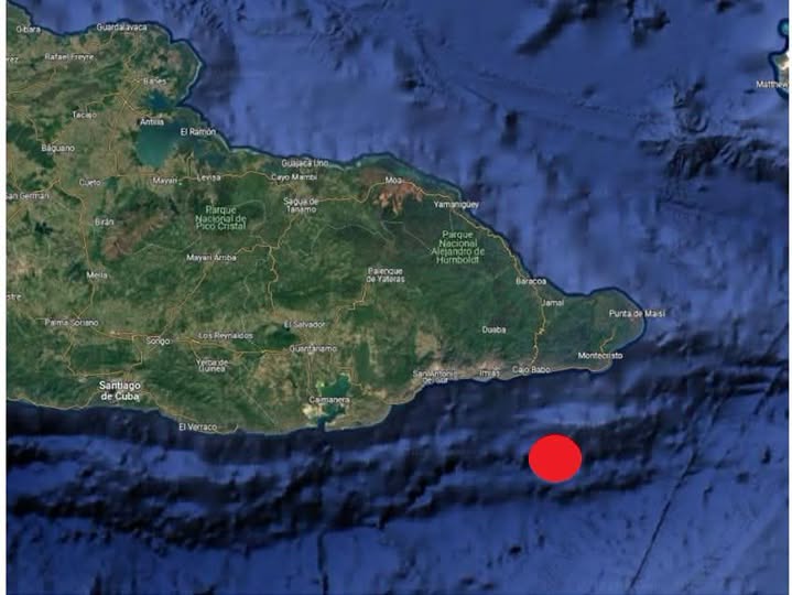 CNCTVGranma's tweet photo. Un terremoto de magnitud 3.9 fue registrado a las 9:22 am de hoy a 41 km al sureste de Imías, provincia Guantánamo, informó el Servicio Sismológico Nacional Cubano.
📷 El sismo se localizó en las coordenadas 19.80°N y -74.42°O, a una profundidad de 10.0 km.
@BarceloOrt92635 https://t.co/V6WUQ7fMz8