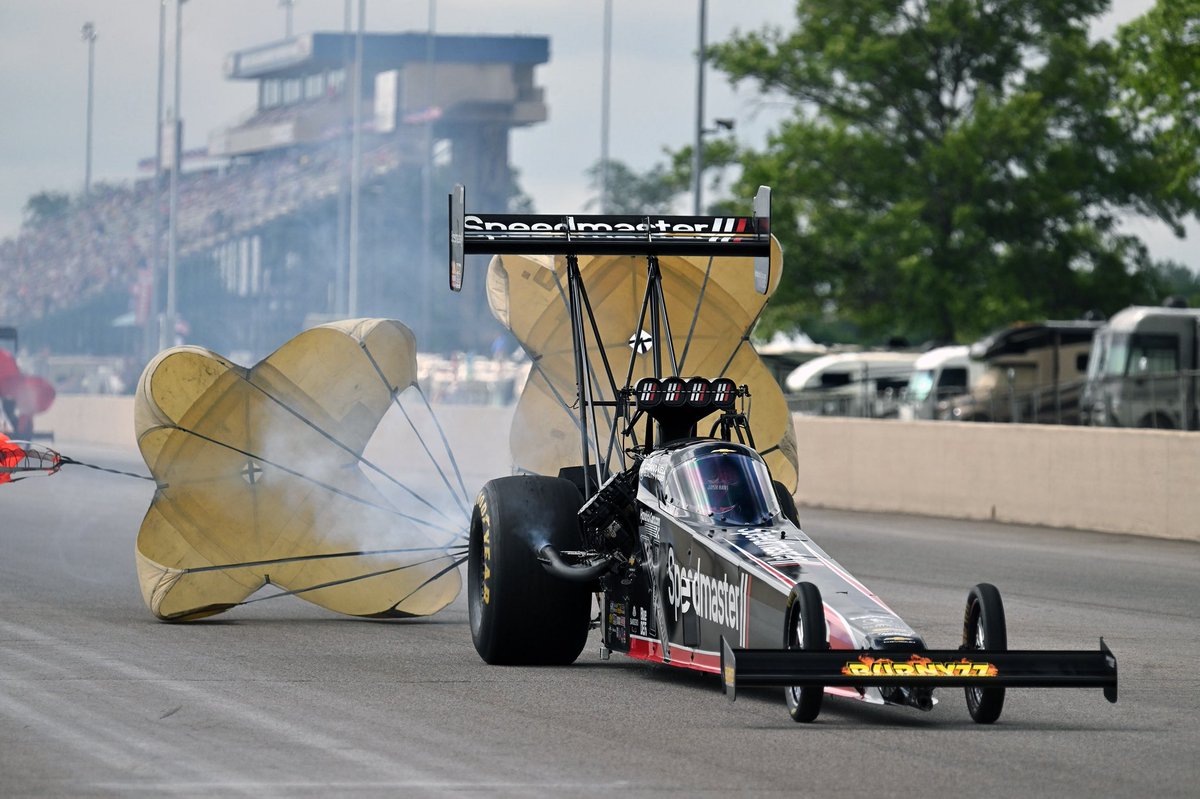 JFR_Racing's tweet photo. Point Standings at the halfway mark of the 2026 @NHRA Season, with only 4 races to go until The Countdown! 

@FastJackBeckman No. 4
@JordVandergriff No. 5
@AlexisDejoria No. 7
@joshharttf No. 7 Top Fuel https://t.co/q36aReigE5