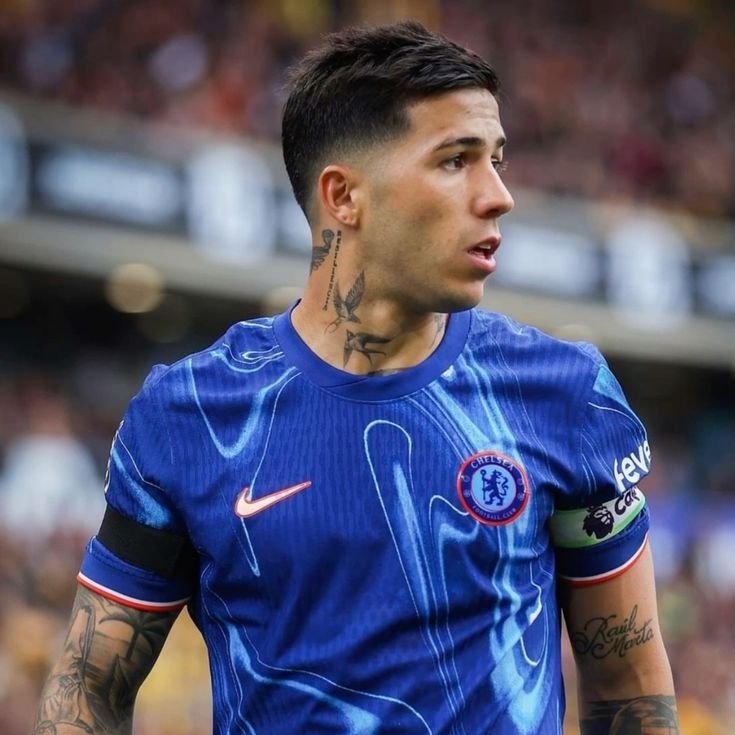 theMadridZone's tweet photo. 🚨💣 BREAKING: ENZO FERNANDEZ TO REAL MADRID IS NOW UNLIKELY TO HAPPEN, CLUB SOURCES TELL @MarioCortegana https://t.co/R89V6H76hR
