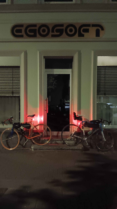 EGOSOFT's tweet photo. A huge congratulations to our colleagues Alla, Christian and Philipp on completing the 310 km charity bike ride on Sunday! 🚴‍♀️🚴🚴‍♂️  An incredible achievement in support of a fantastic cause. Well done to all three! 👏
Read their update 👉 https://t.co/V1W4fI7fFr
#CharityRide #Bike https://t.co/b8Odg6K9FF
